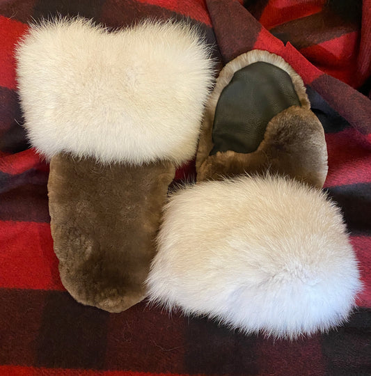 Sheared Beaver Short Mittens